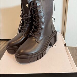 Brand New in box, American Eagle Chunky Lug Lace up Boots in Chocolate, size 6W